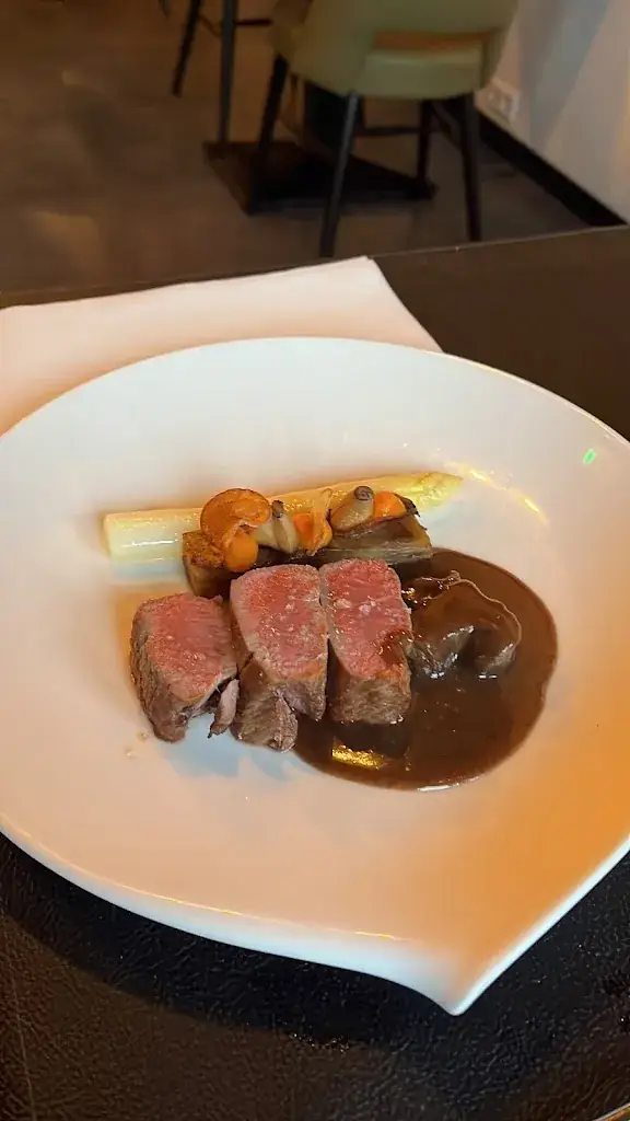 Robert_Restaurant 1487_Zevenaar_reseña