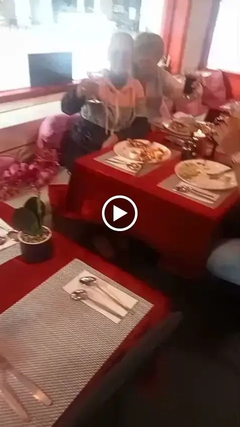 Mahabad Restaurant_Zevenaar_slider_image_2