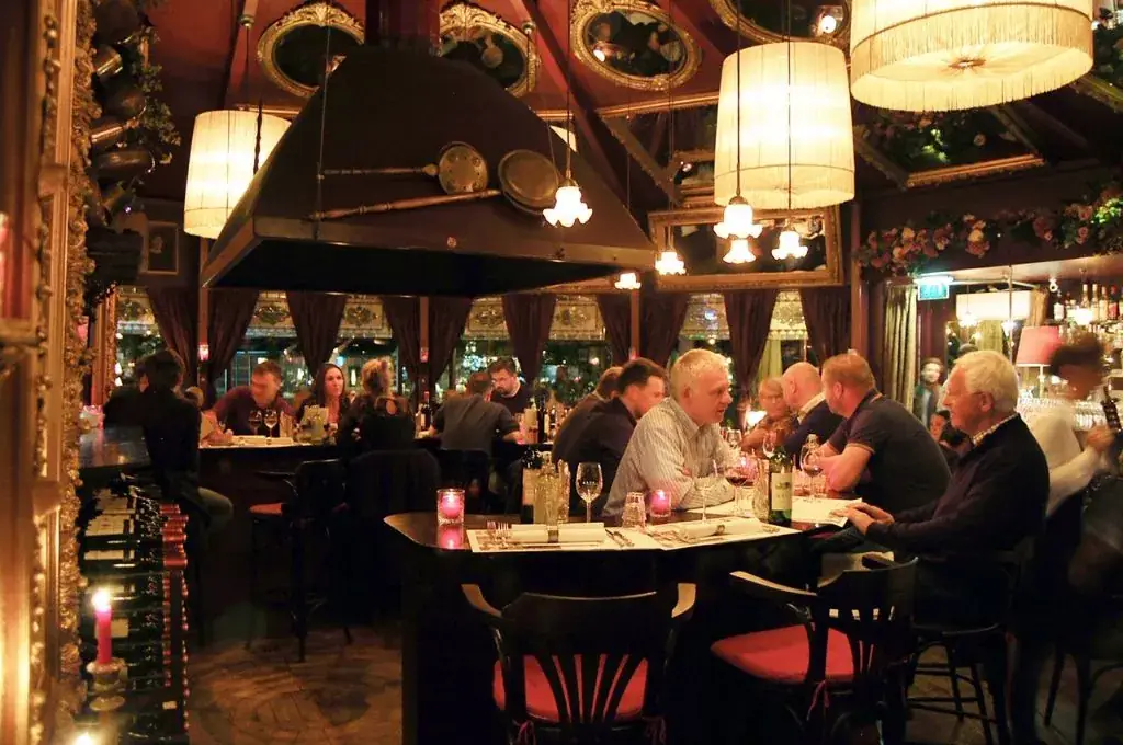 Brasserie Vieux Paris restaurant à Arnhem