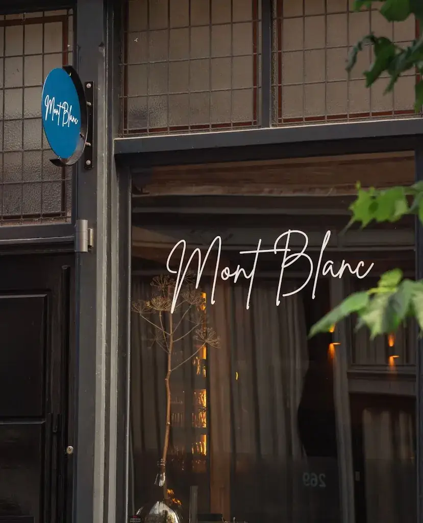 Restaurant Mont Blanc_Amsterdam_slider_image_3