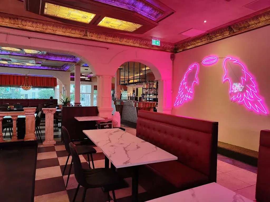 E Crab Seafood Restaurant restaurant in Arnhem