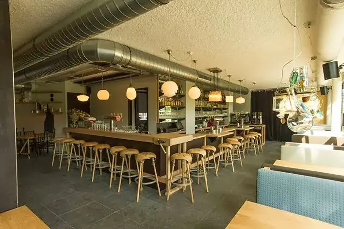 Caspar Café - Bistro - Bar restaurant in Arnhem