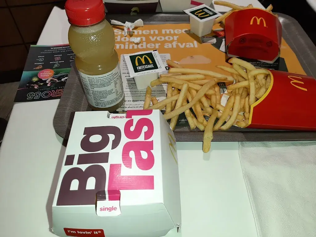 Menu_McDonald's McDrive Apeldoorn Noord_Apeldoorn_image_8