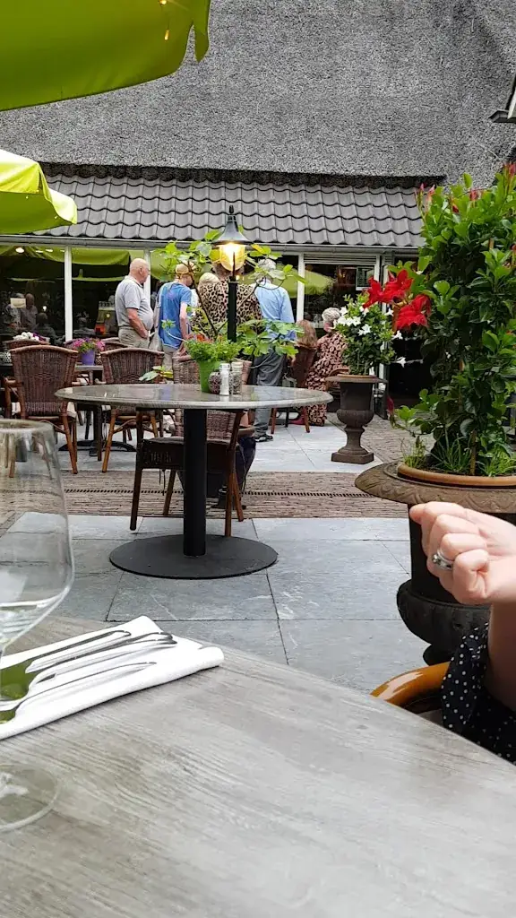 't Oelnbret Restaurant_Dalen_slider_image_2