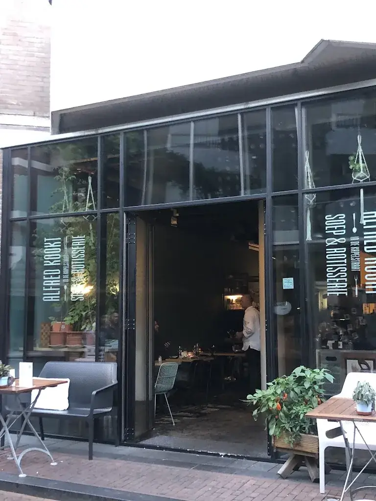 Margitte Reiner_Alfred Kookt_Apeldoorn_review