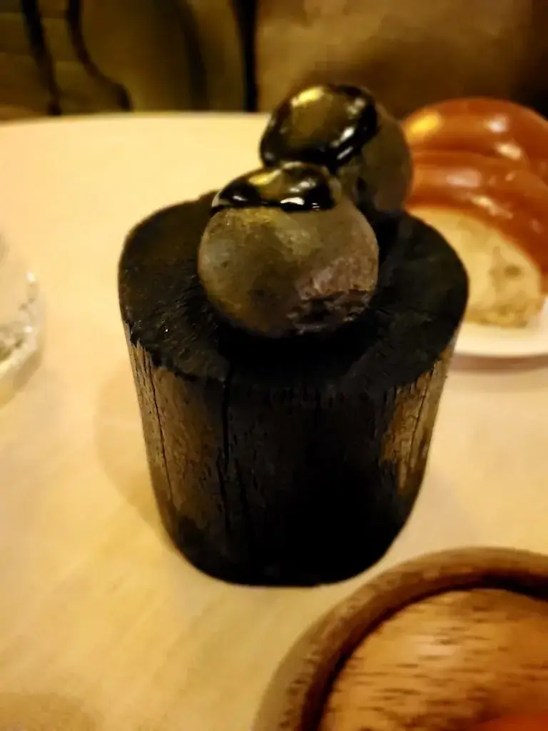 Thijs de Gunst_Huisje James_Ugchelen_review