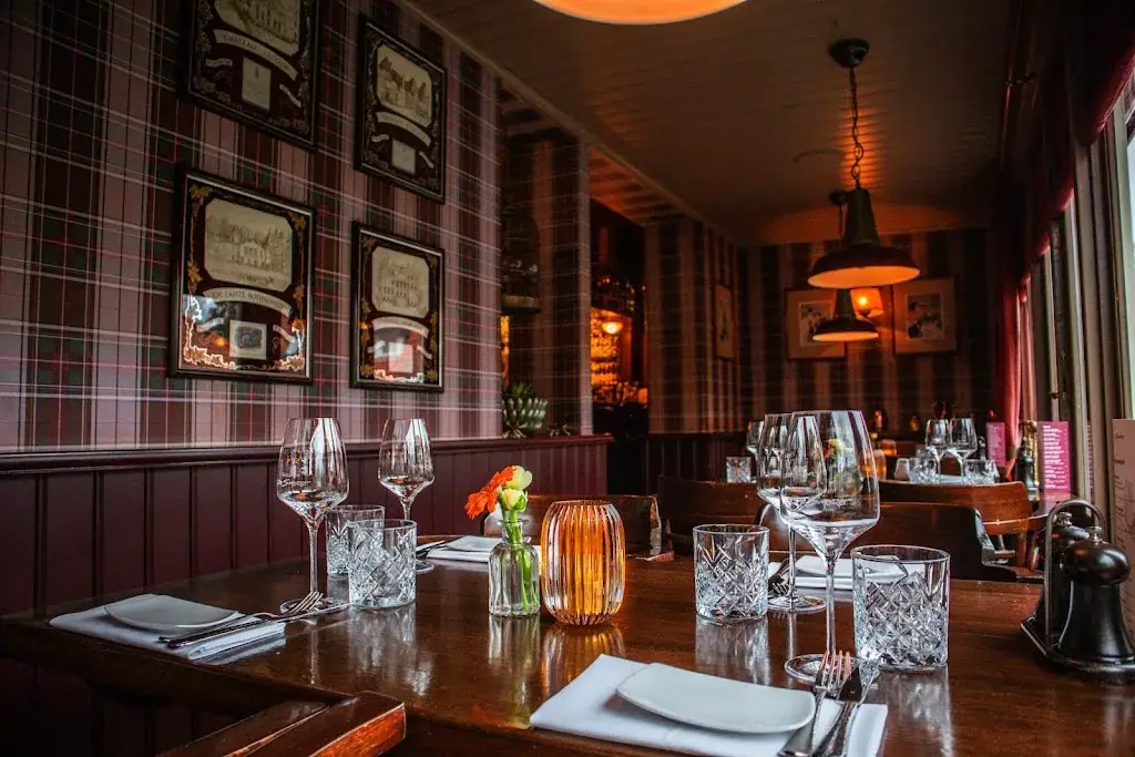 Restaurant De Smoezer_Apeldoorn_slider_image_1