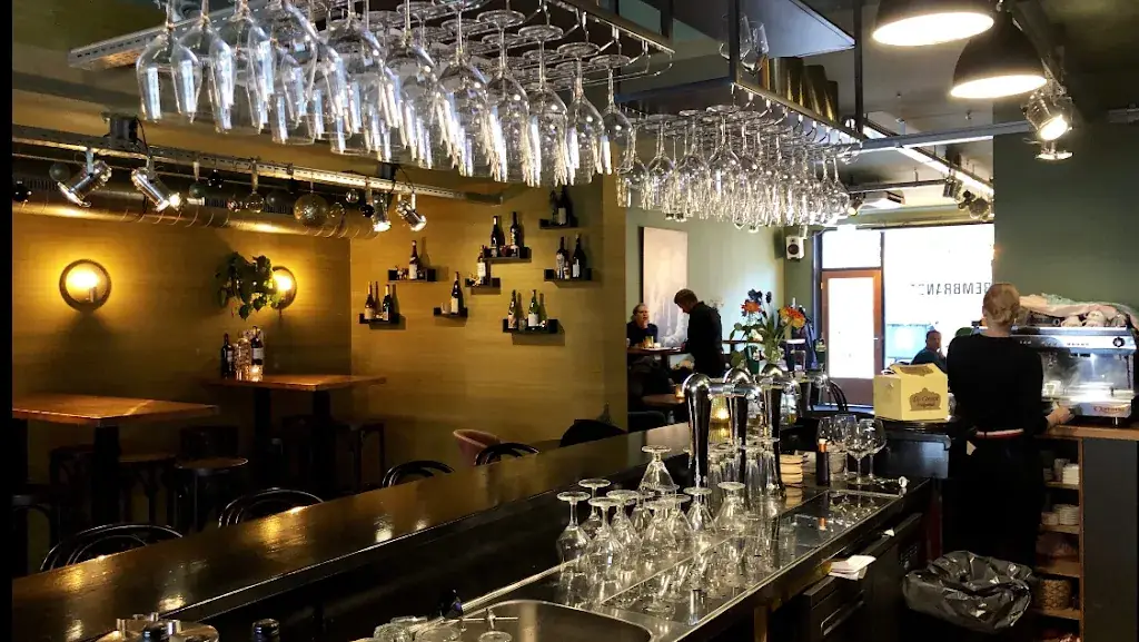 Lunch- en Wijnbar Rembrandt_Apeldoorn_slider_image_1