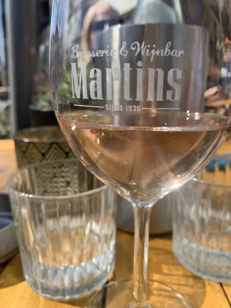 kerry dawes_Martins Brasserie_Apeldoorn_avis