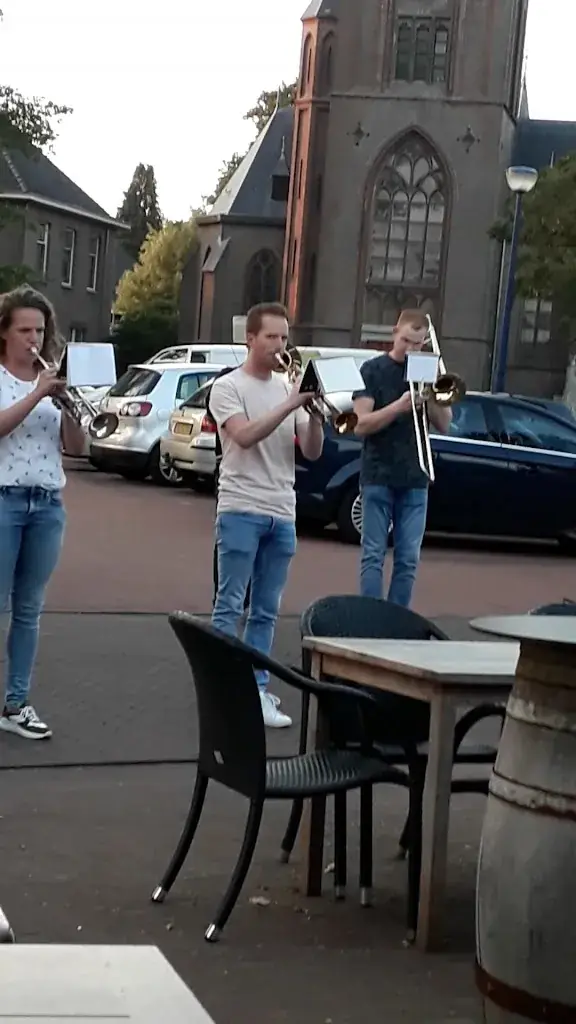 Dute Beltrum_Beltrum_slider_image_2