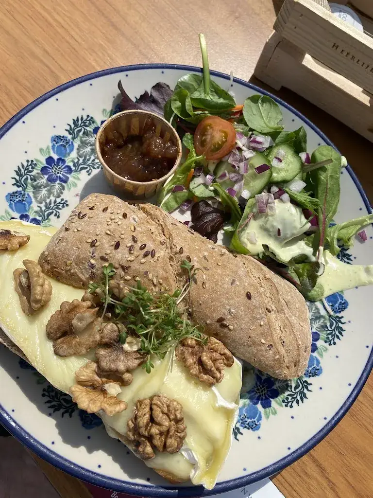 Lia DK_De Stapelbakker - Landgoed Heerlijkheid Mariënwaerdt_Beesd_recensione