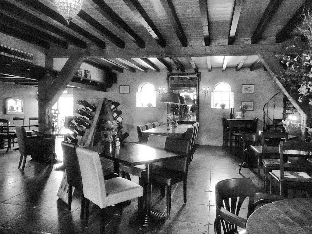 Proeflokaal Marie ristorante a Beesd