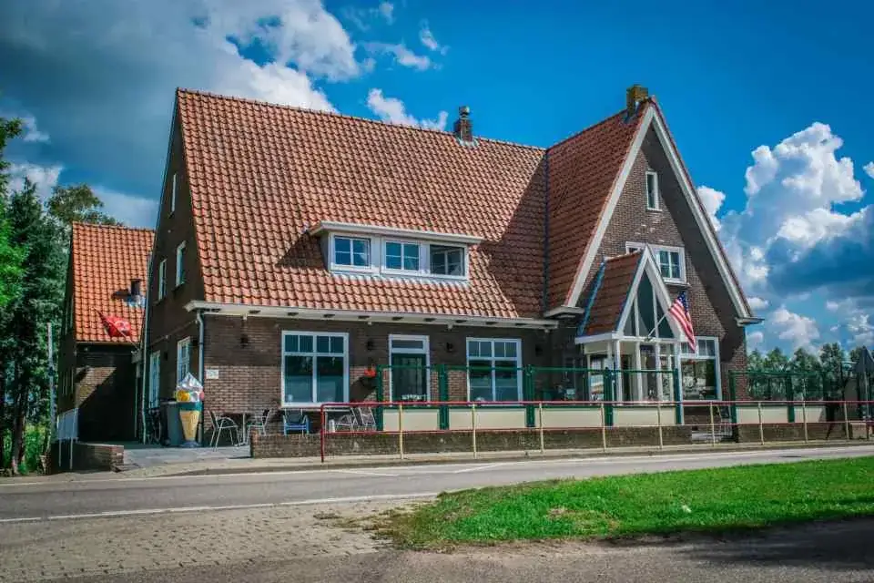 Camping de Tolbrug_Bergharen_slider_image_1