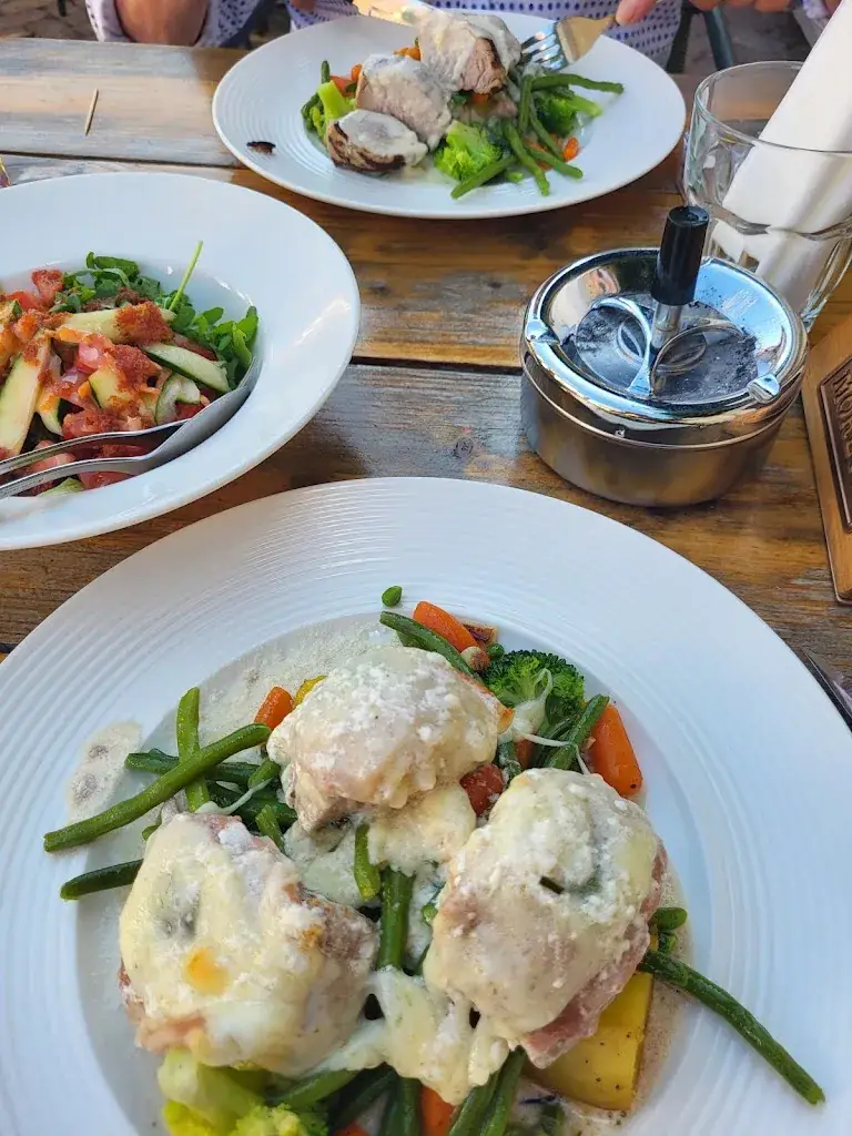 Sylvia Benders_Da Giorgio Bemmel_Bemmel_avis