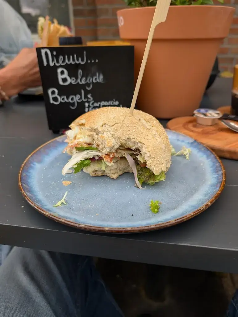 Bé Kap_Eatery / Cafeteria Molenzicht_Schoonoord_review