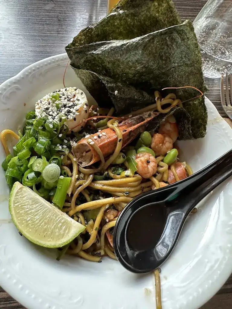 Martina Loesgen_Restaurant Zijdewinde_Bemmel_avis