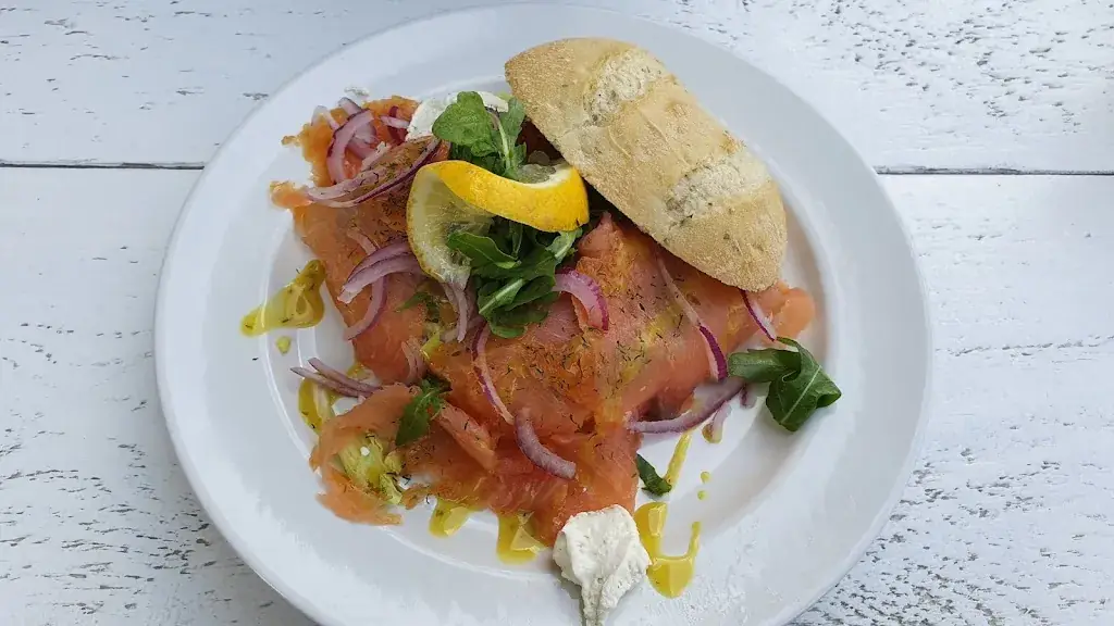 Lana_AJ eten & drinken_Bemmel_Bewertung