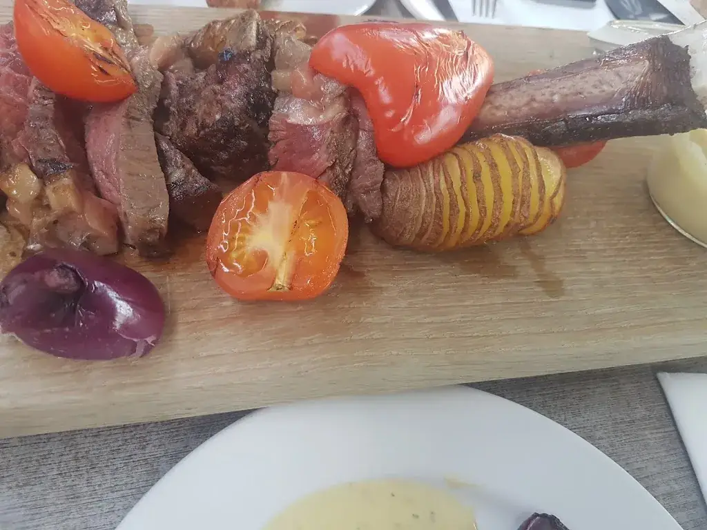 tom Mid_Snackbar_Aalden_reseña