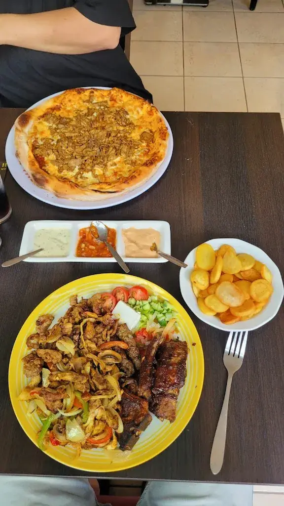 Math with Me_Yama Sushi bar-karnak_Barneveld_review