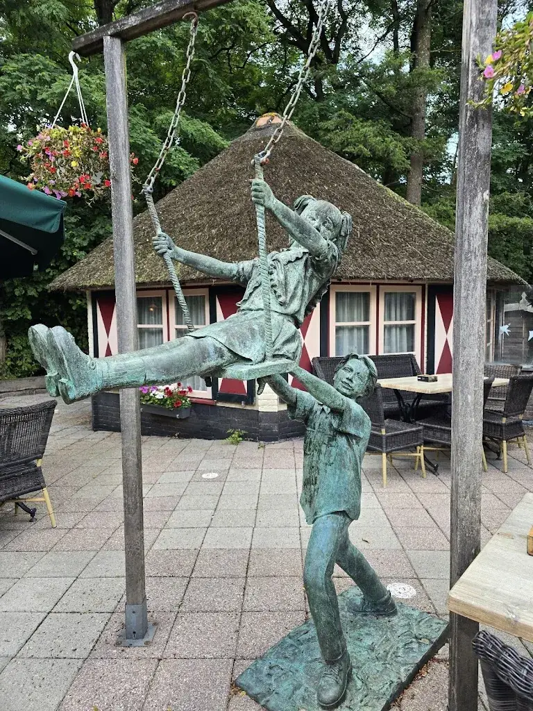 Paul van den Berg_De Panorama-Hoeve_Bennekom_review