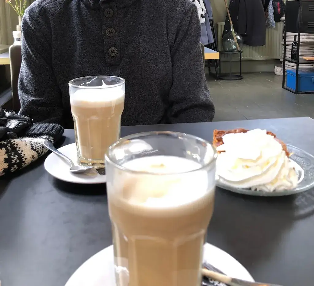 Dimitrie Vicol_Het Oude Postkantoor_Bennekom_avis