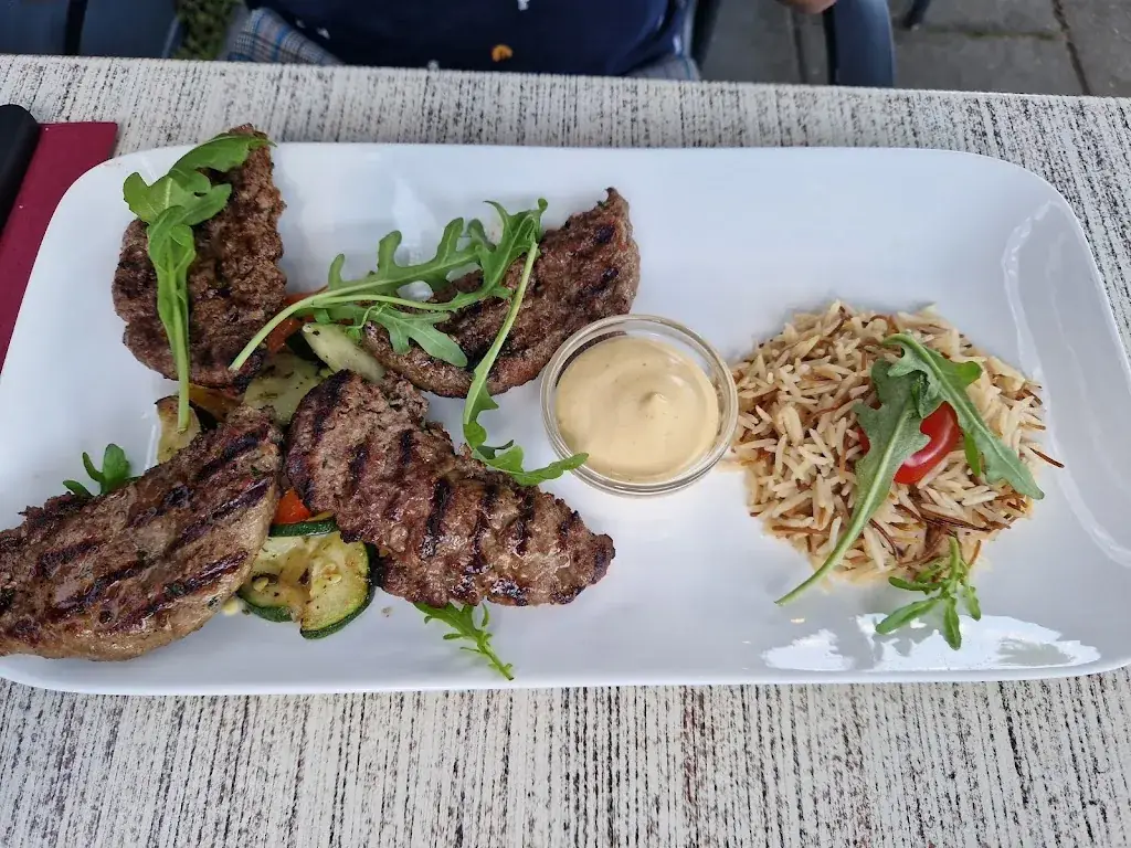 Menu_Restaurant Montaza_Renkum_imagen_4