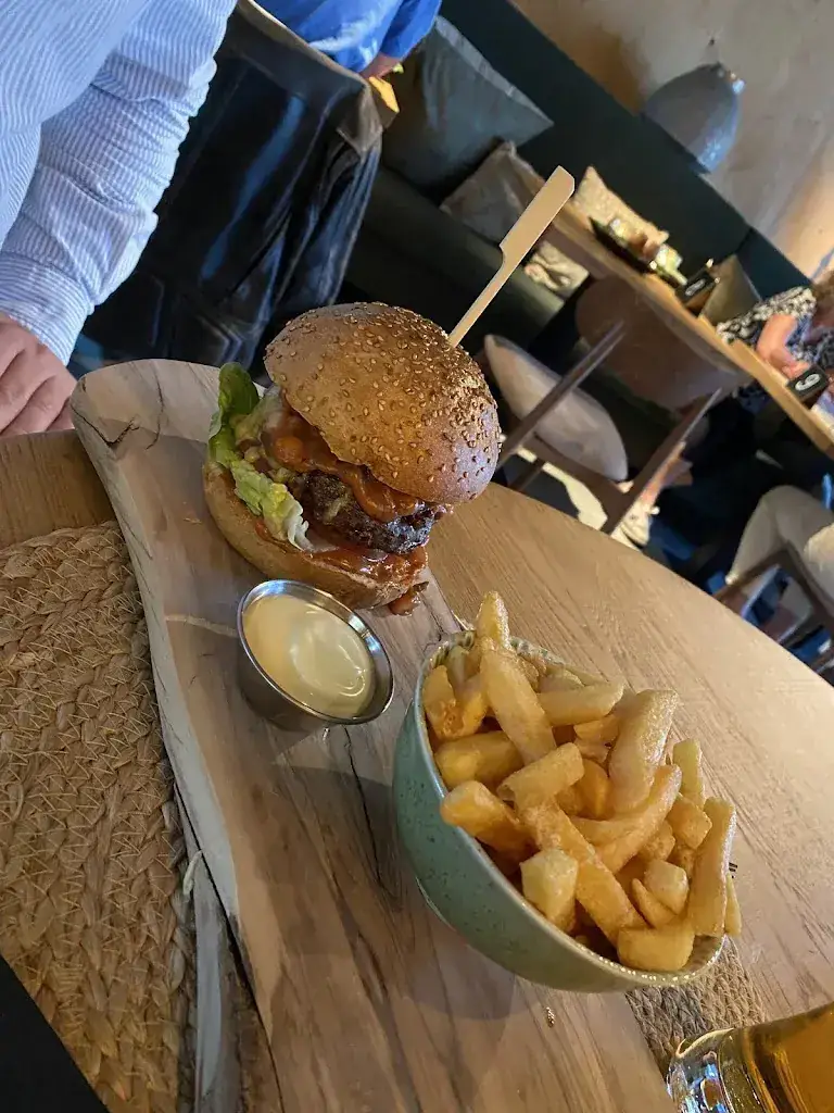 Menu_Beachclub Woody's_Beusichem_imagen_7