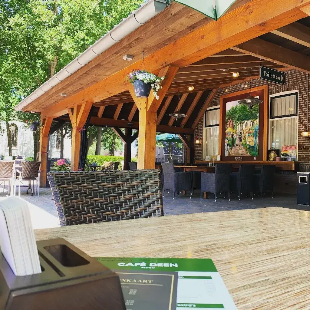 Cafe Deen/Dancing De Waog_Oosterhesselen_slider_image_1