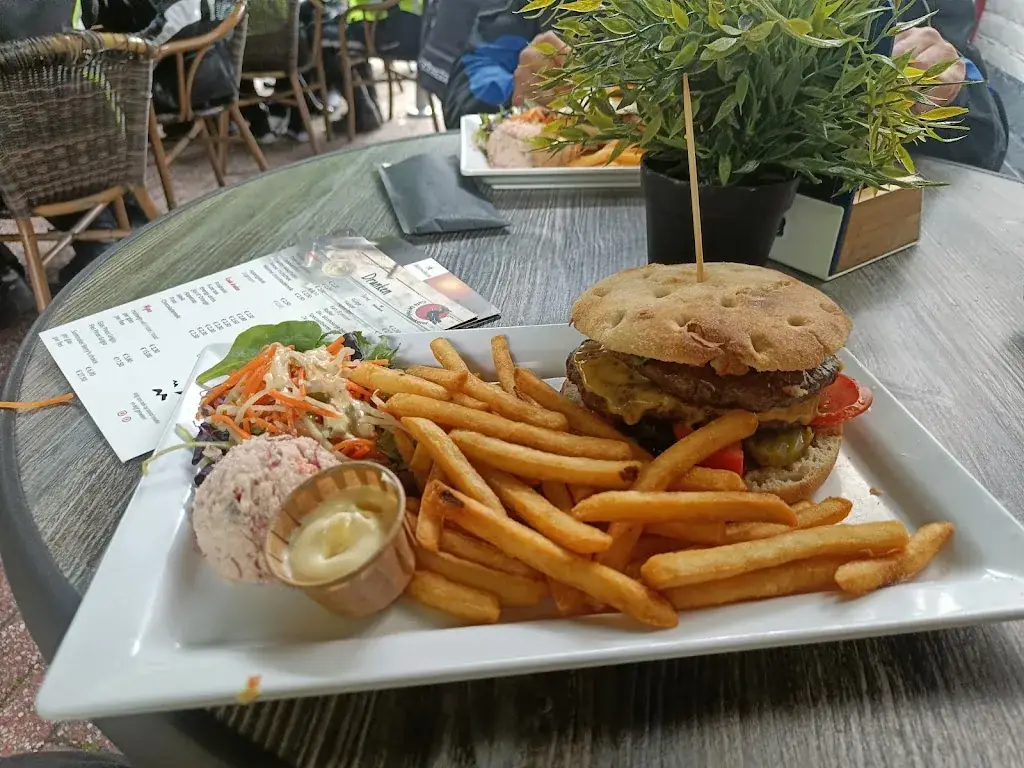 Ramcy van Amersfoort_De Heksenketel_Beekbergen_review