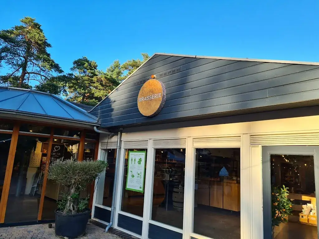 Café-Bistro Woods | Snackbar Take Away | Bowling_Beekbergen_slider_image_1