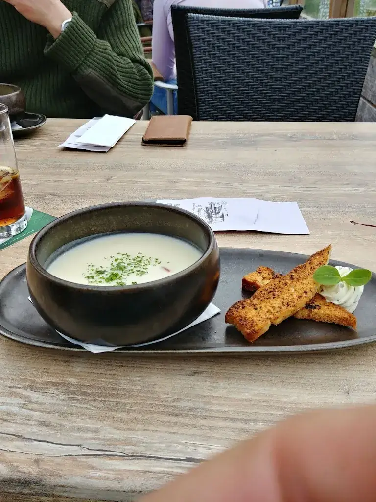 Mirva Matheus_bij Ruysch_Lieren_review