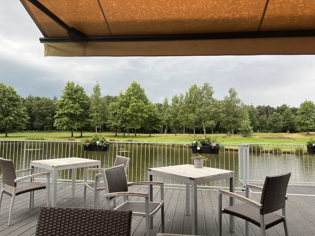 De Hickory Lounge restaurant in Lieren