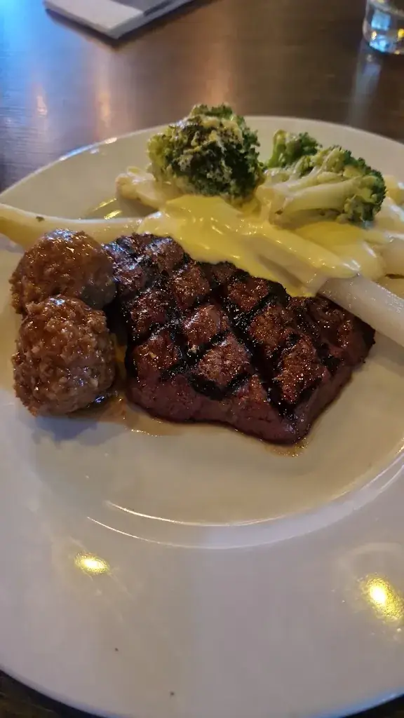 Vanessa Schulz_Grand Plaza Eibergen_Eibergen_recensione