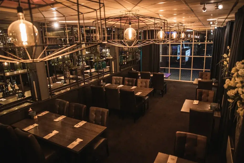 Grand Plaza Eibergen restaurant in Eibergen