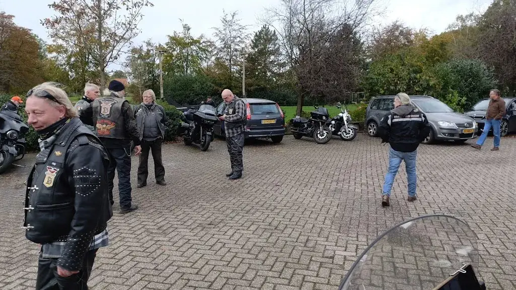 Heinz Trapmann_Café-Restaurant 'Grenszicht'_Eibergen_reseña