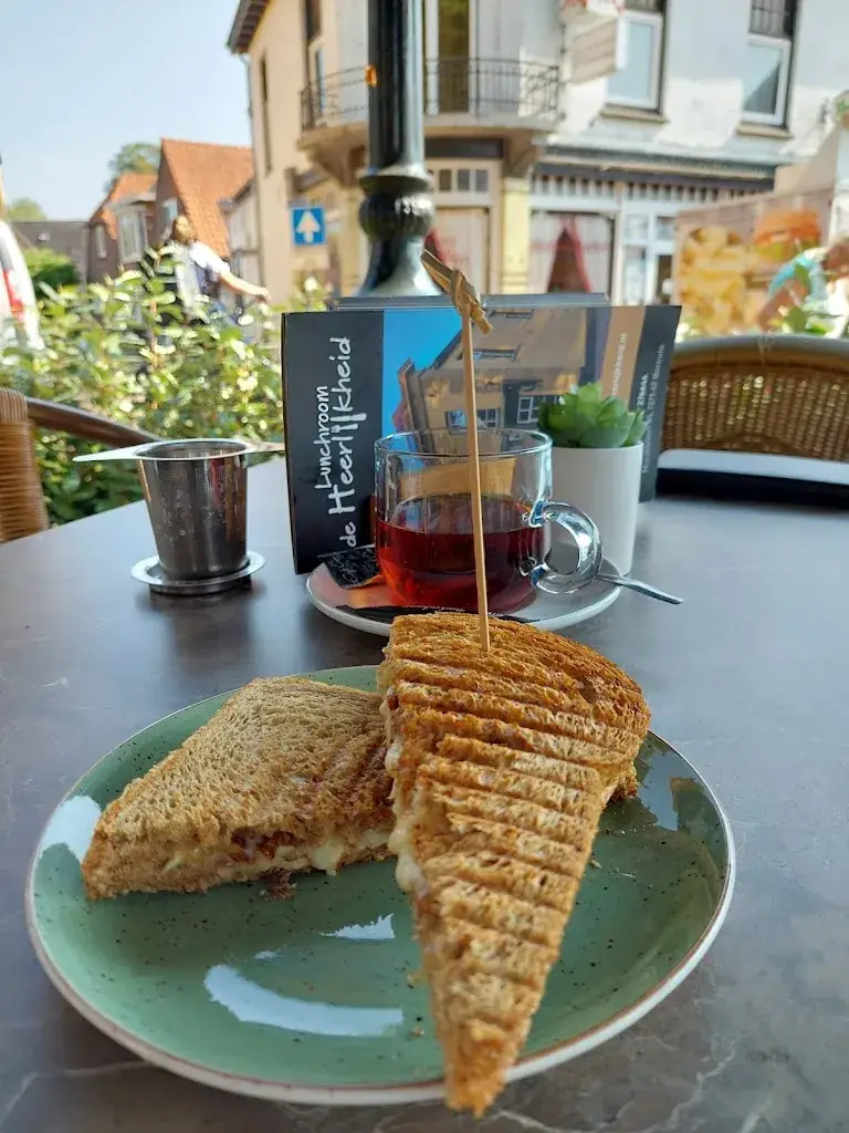 Menu_Lunchroom De Heerlijkheid_Borculo_image_6