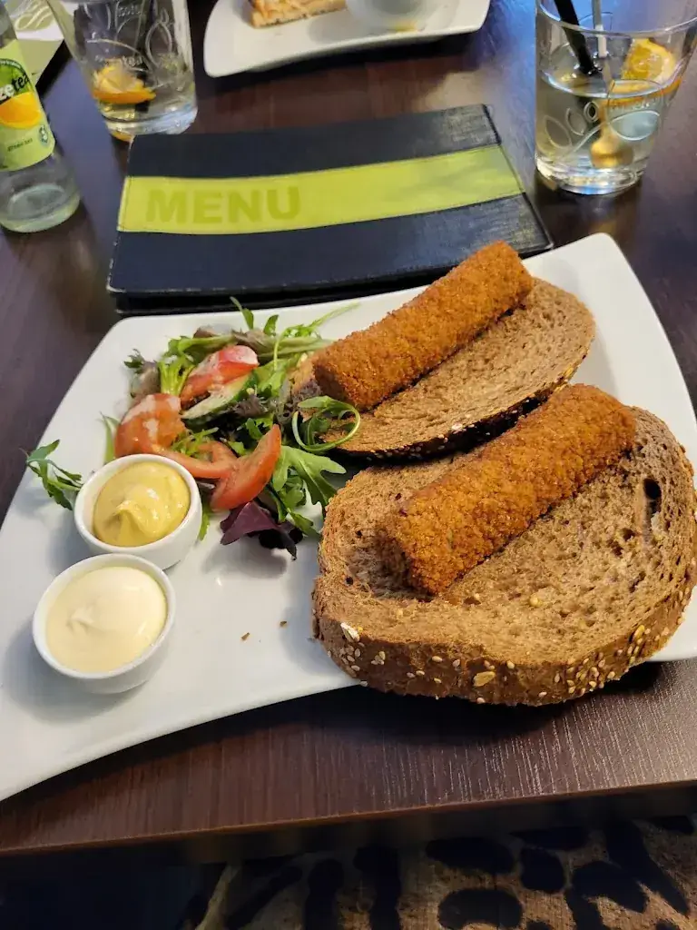 jo brieer_Lunchroom Bijzonder genieten_Beuningen_recensione