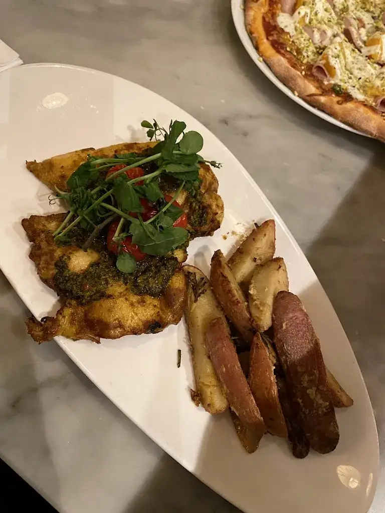 Daniel CF_Restaurant De Markt Utrecht centrum_Utrecht_review