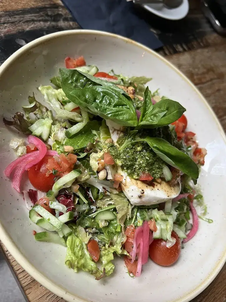 Lu B_De Zakkendrager_Utrecht_review