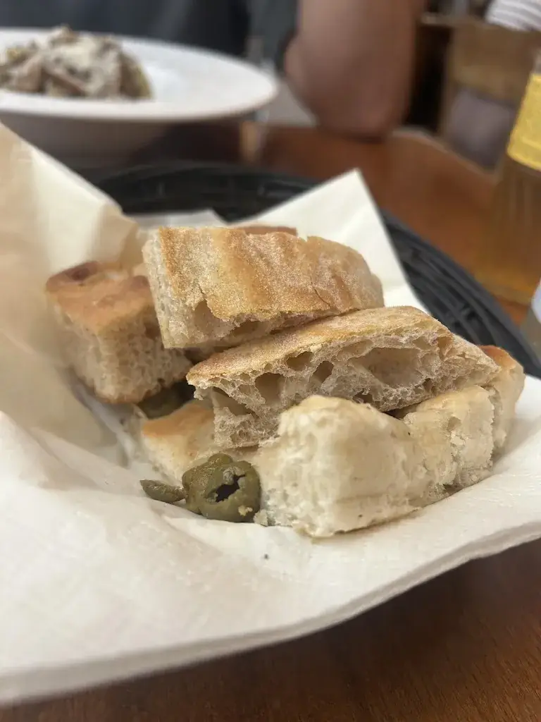 Nadia Lagar_Il Vicolo_Amsterdam_review