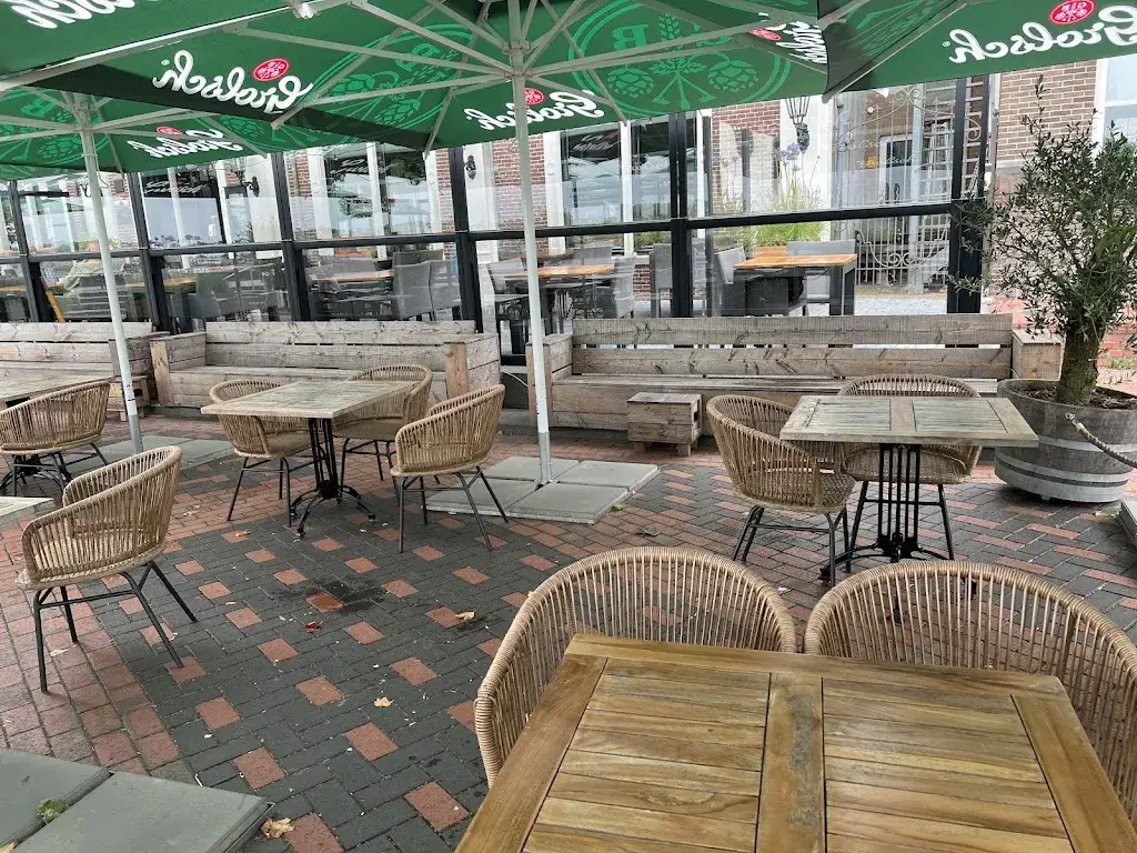 MerijnGarry Home_Grand Café Brasserie Restaurant De Verdraagzaamheid_Zaltbommel_review