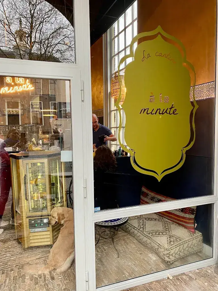 La cantine à la minute restaurant in Zaltbommel