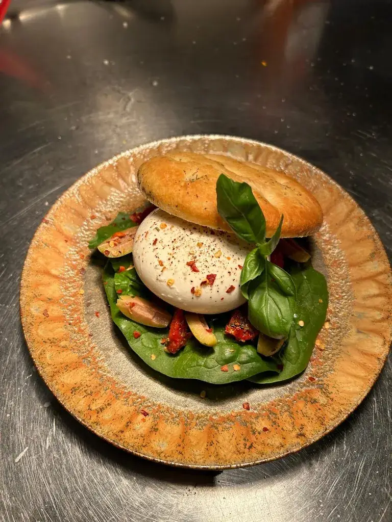 Down to Earth Dining_Velp_slider_image_2