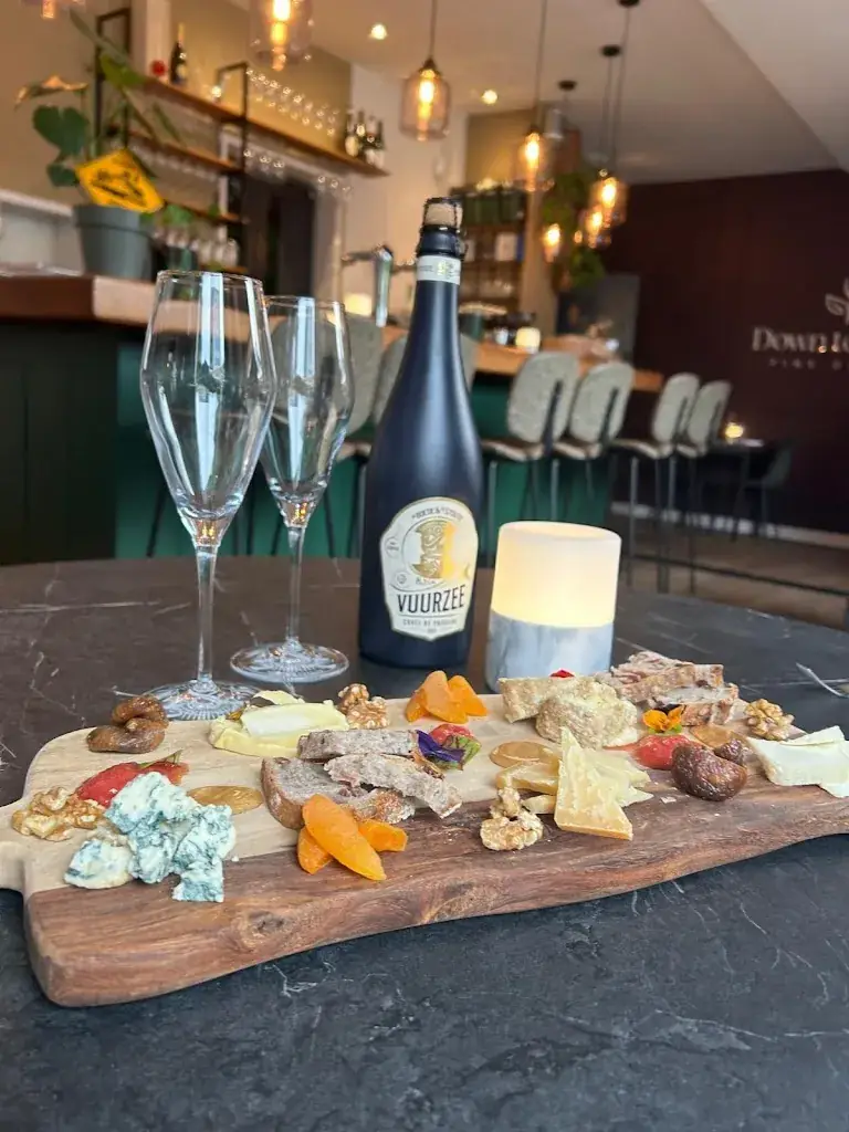 Down to Earth Dining_Velp_slider_image_3