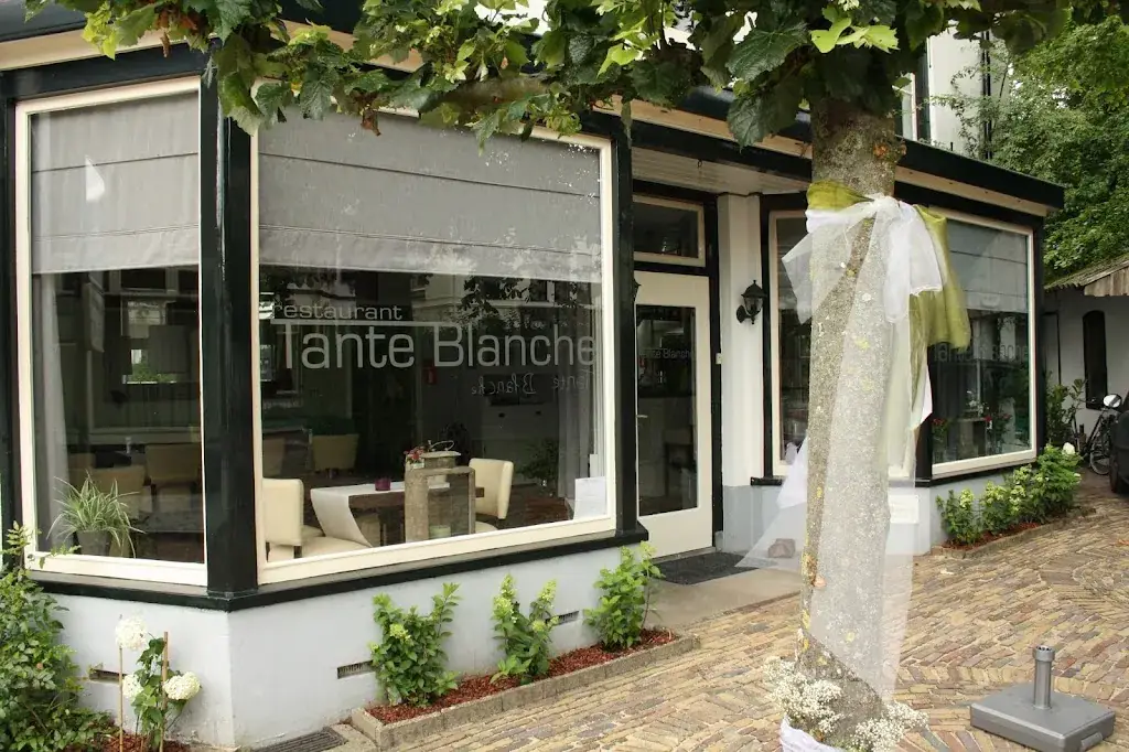 Restaurant Tante Blanche restaurante en Brummen