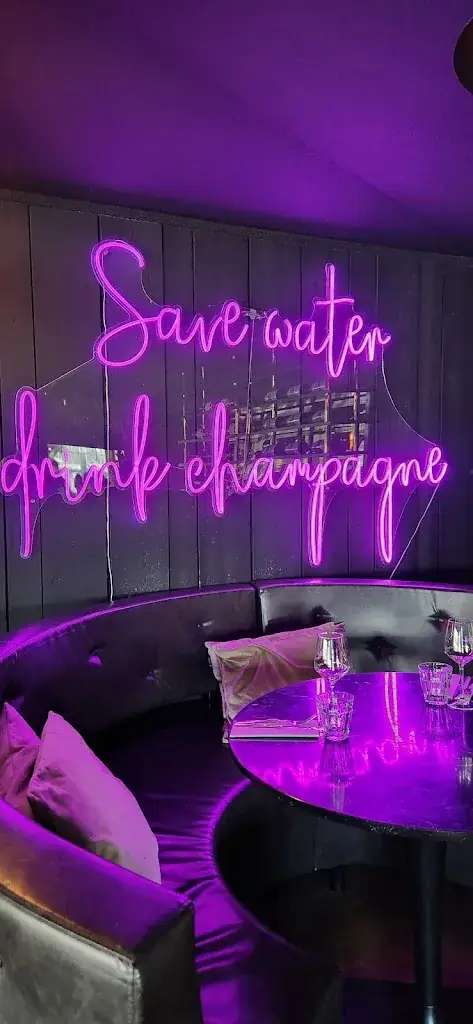 ABHAY KUMAR_Brasserie de Haven_Aalsmeer_recensione