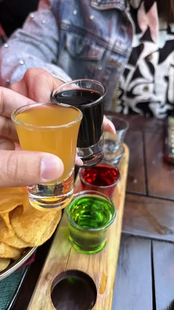 Prince Sekhon_De Haven van Texel_Amsterdam_avis