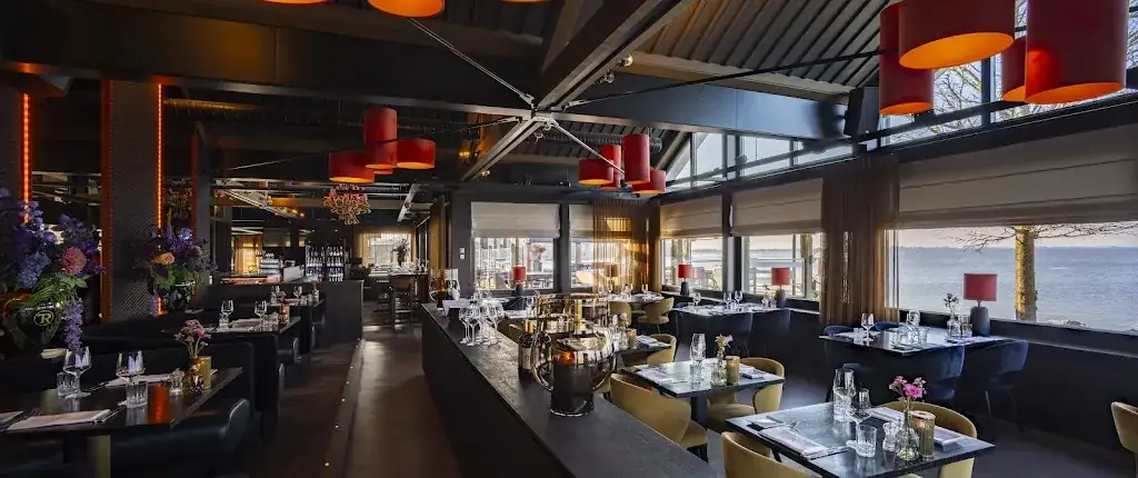 Restaurant On The Rock Aalsmeer restaurant in Aalsmeer