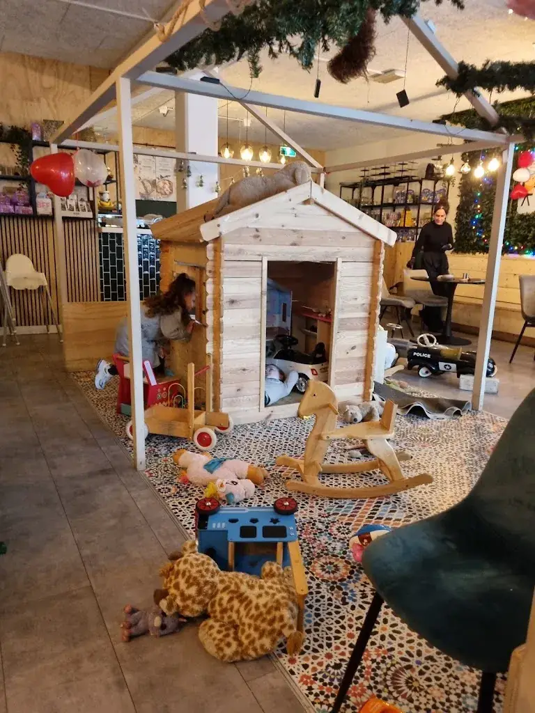 Alanah Blokdijk_Familierestaurant 't Nestje_Zoetermeer_avis