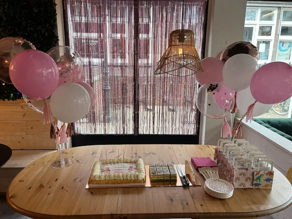 Familierestaurant 't Nestje_Zoetermeer_slider_image_1